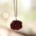 Red-Brown Vintage Style Ros..