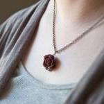 Red-Brown Vintage Style Ros..