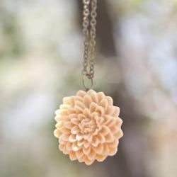 Pale Yellow Chrysanthemum Flower Necklace with an Antique Brass Chain - Julep